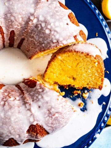 lemon yogurt cake featured image.