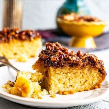 pecan upside down cake featured image.