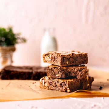 condensed milk brownies featured image.