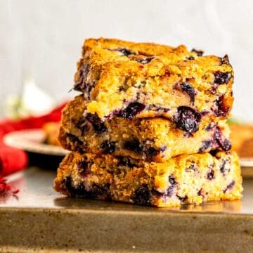 blueberry blondies featured image.